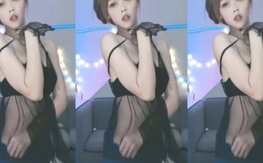 网易cc欣宝baby万元定制至尊版，密码房舞蹈微博录制