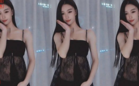 斗鱼艾可乐万元定制舞蹈,至尊版万元订制是真的吗